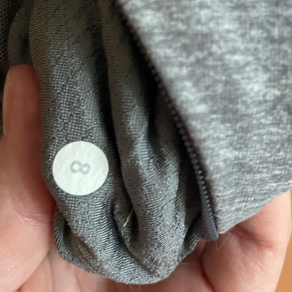 #207- LULULEMON-Women’s 1/2 Zip Pullover - Heather Gray - Size 8 - Picture 3 of 3